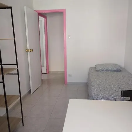 Beautiful Private And Exterior Double Room. Apartamento *